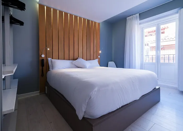 B&B Madrid Centro Fuencarral 52